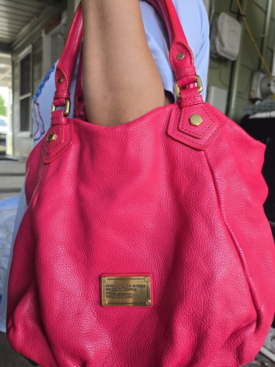 Marc By Marc Jacobs Handbags - Marc by Marc Jacobs Hot Pink Leather Shoulder Bag